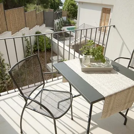 Apartman Eol *