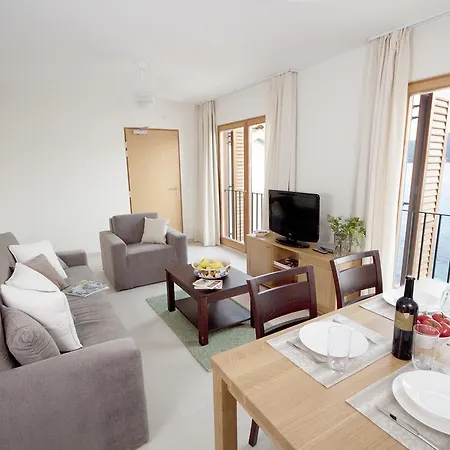 Apartment Eol *