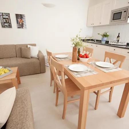 Eol Apartment Viganj